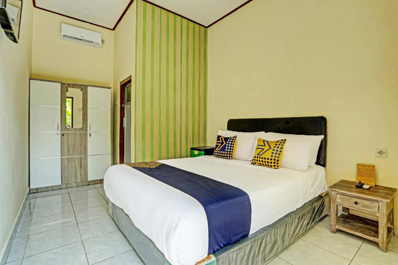 Spot On 91197 Pondok Rahayu Hotel Kerobokan Buitenkant foto