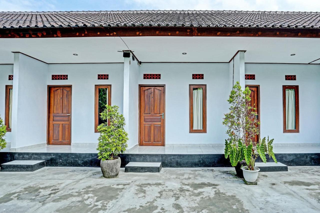 Spot On 91197 Pondok Rahayu Hotel Kerobokan Buitenkant foto
